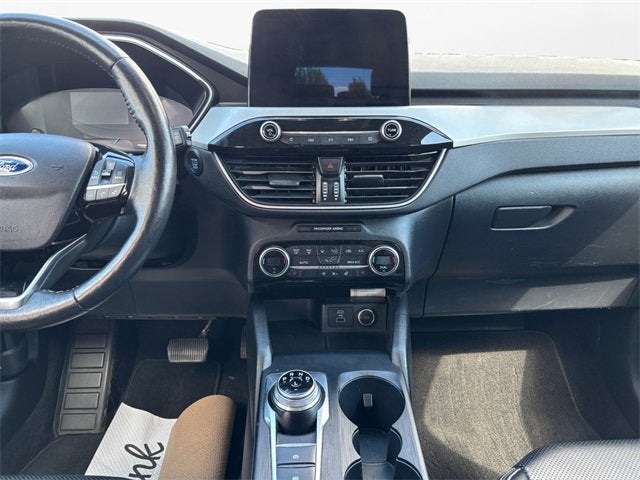 2021 Ford ESCAPE Base