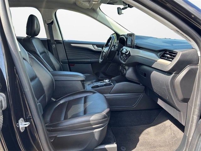 2021 Ford ESCAPE Base