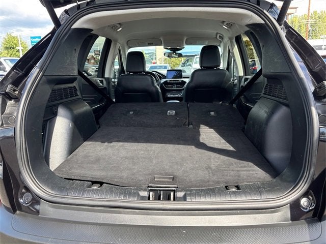 2021 Ford ESCAPE Base