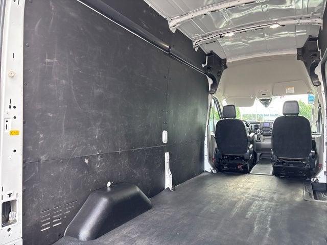 2023 Ford Transit Cargo Van Base