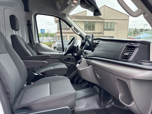 2023 Ford E-Transit Cargo Van Base