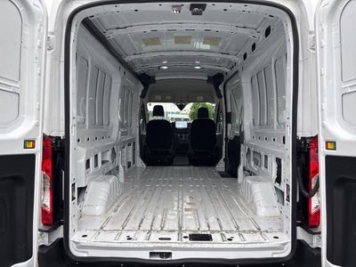 2023 Ford E-Transit Cargo Van Base