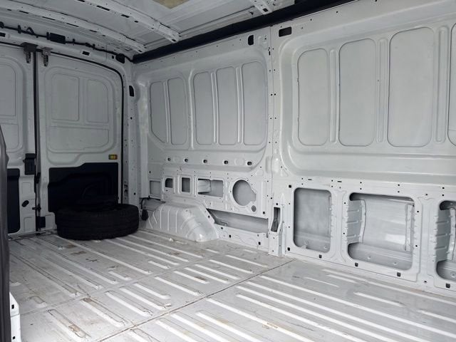 2023 Ford E-Transit Cargo Van Base