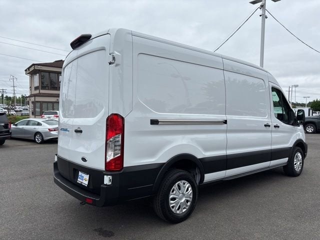 2023 Ford E-Transit Cargo Van Base