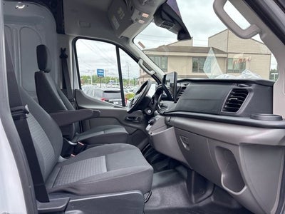 2023 Ford E-Transit Cargo Van Base