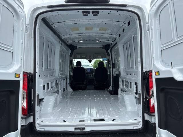 2023 Ford E-Transit Cargo Van Base