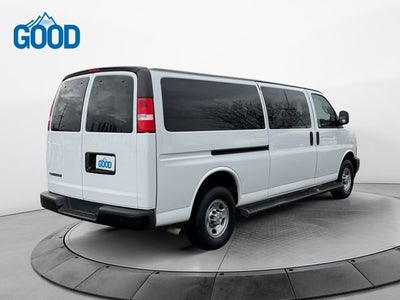 2023 Chevrolet Express Passenger 3500 1LS