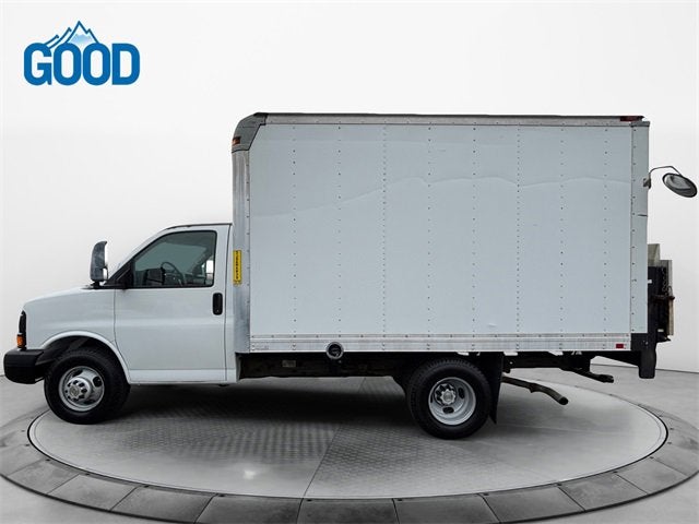 2012 Chevrolet Express Cutaway 3500 Work Van