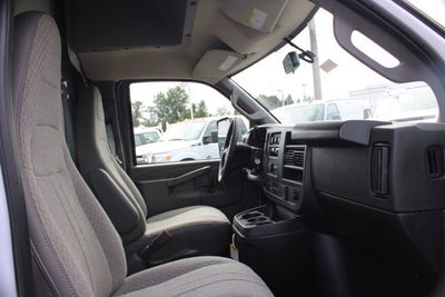 2024 Chevrolet Express Cutaway 3500 1WT