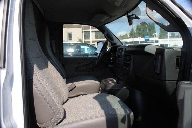 2024 Chevrolet Express Cutaway 3500 1WT