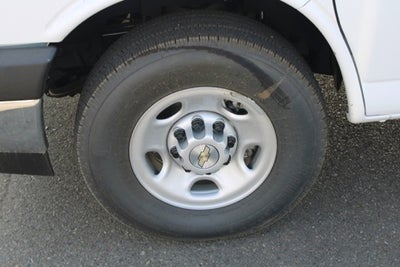 2024 Chevrolet Express Cutaway 3500 1WT