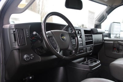 2023 Chevrolet Express Cutaway 3500 1WT