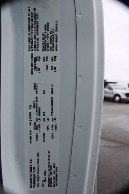 2023 Chevrolet Express Cutaway 3500 1WT