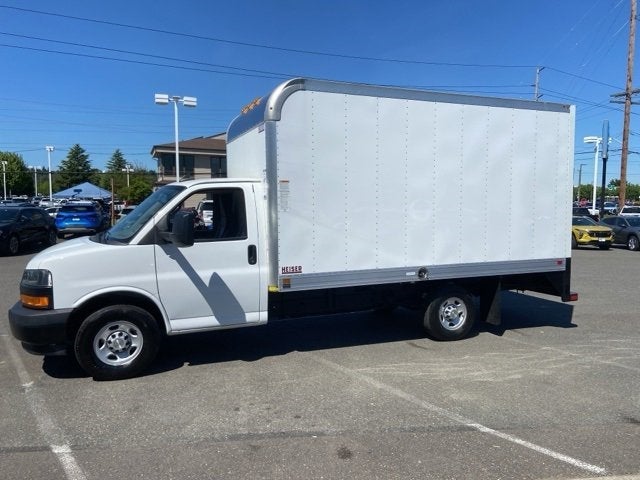 2021 Chevrolet Express Cutaway 3500 Base