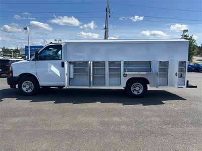 2021 Chevrolet Express Cutaway 3500 Base