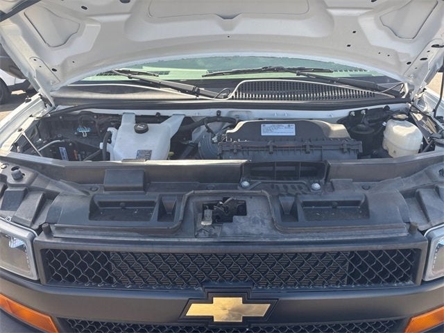 2021 Chevrolet Express Cutaway 3500 Base