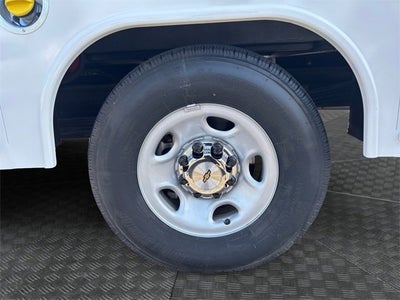 2021 Chevrolet Express Cutaway 3500 Base