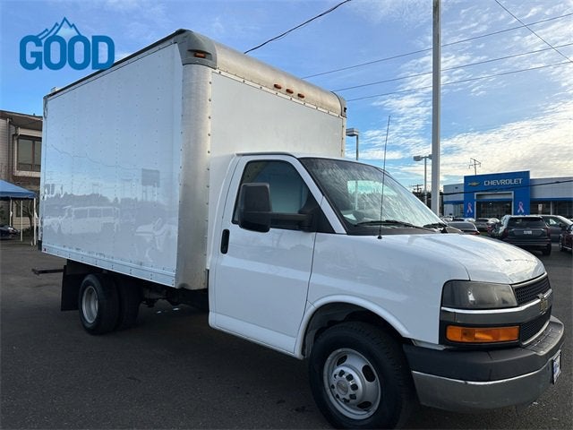 2014 Chevrolet Express Cutaway 3500 Base