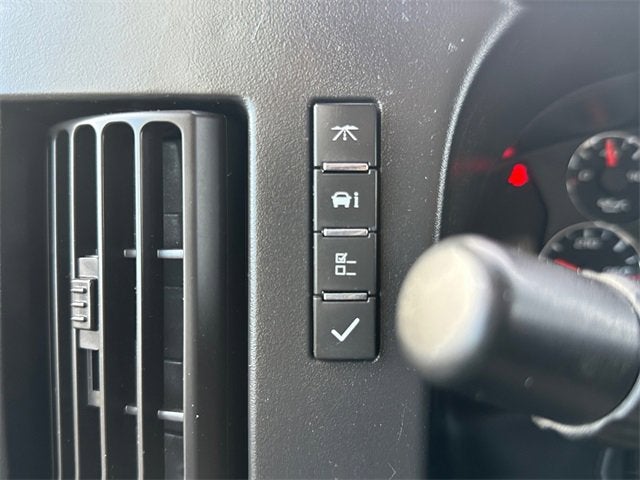 2014 Chevrolet Express Cutaway 3500 Base