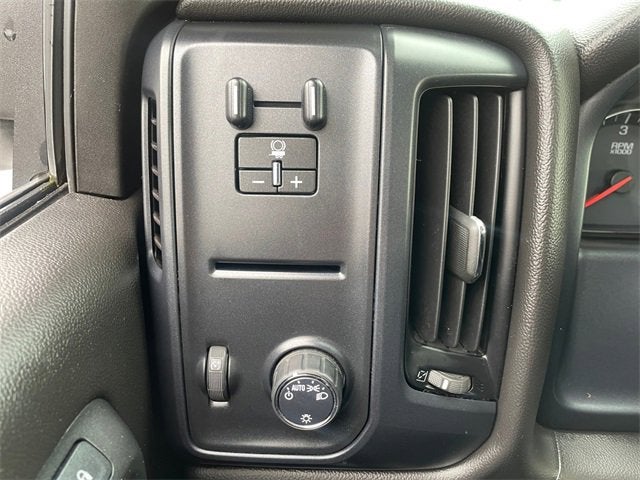 2017 Chevrolet Silverado 3500 HD Chassis Cab Work Truck