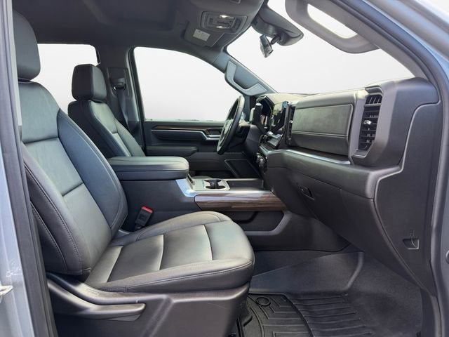2025 Chevrolet Silverado 3500 HD LT DRW