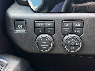 2025 Chevrolet Silverado 3500 HD LT DRW