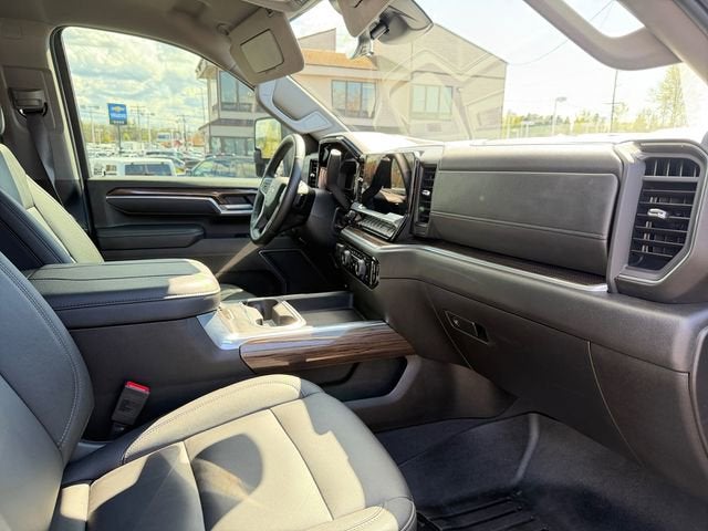 2025 Chevrolet Silverado 3500 HD LT DRW