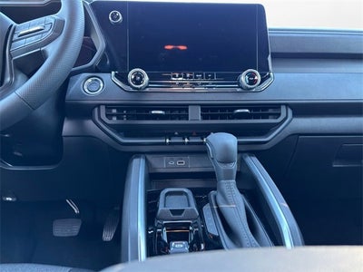 2025 Chevrolet Colorado WT/LT