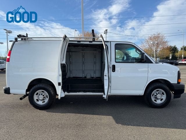 2017 Chevrolet Express Cargo 2500 Base