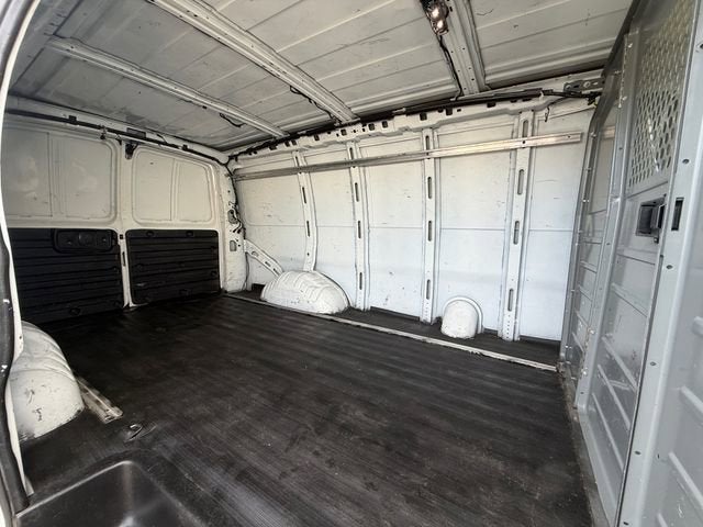 2017 Chevrolet Express Cargo 2500 Base