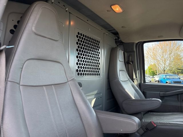 2017 Chevrolet Express Cargo 2500 Base