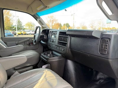 2017 Chevrolet Express Cargo 2500 Base