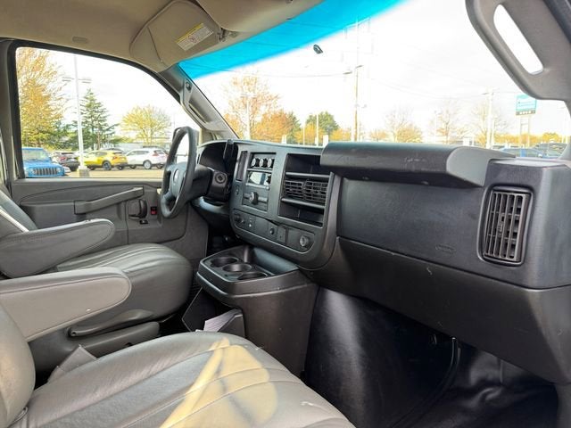2017 Chevrolet Express Cargo 2500 Base