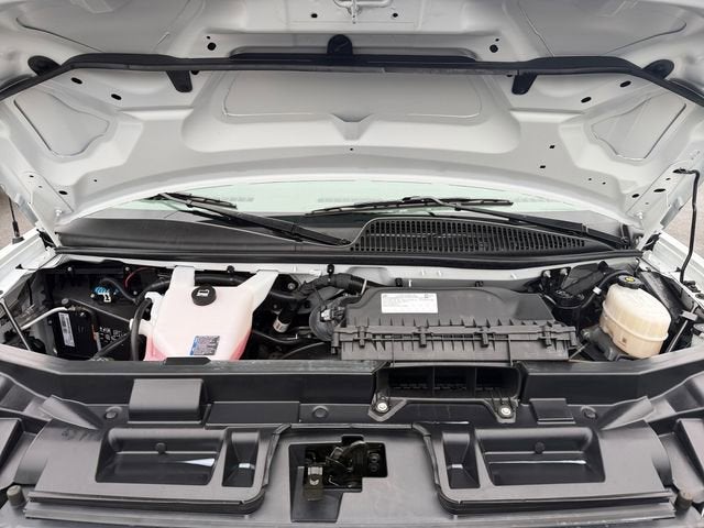 2024 Chevrolet Express Cargo 2500 WT