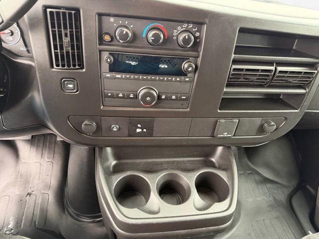 2024 Chevrolet Express Cargo 2500 WT