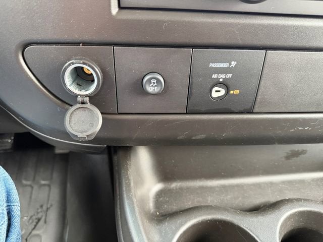 2024 Chevrolet Express Cargo 2500 WT