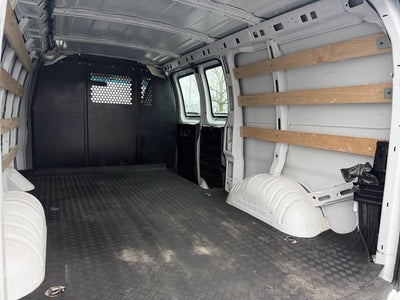 2024 Chevrolet Express Cargo 2500 WT