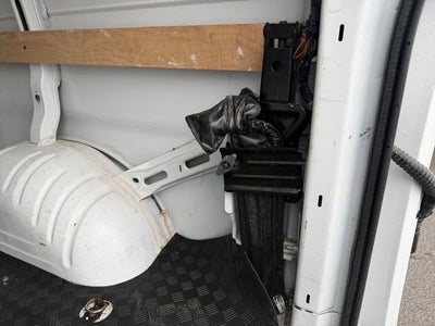 2024 Chevrolet Express Cargo 2500 WT
