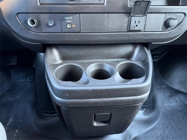 2024 Chevrolet Express Cargo 2500 WT