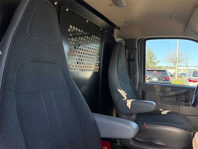 2024 Chevrolet Express Cargo 2500 WT