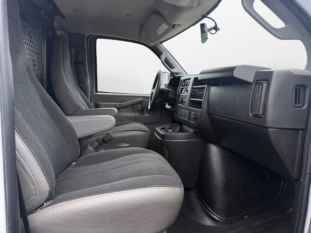 2024 Chevrolet Express Cargo 2500 WT