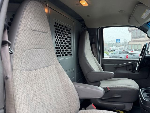 2019 Chevrolet Express Cargo 2500 MED PEWTER CUSTOM CLOTH