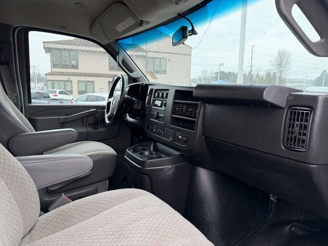 2019 Chevrolet Express Cargo 2500 MED PEWTER CUSTOM CLOTH