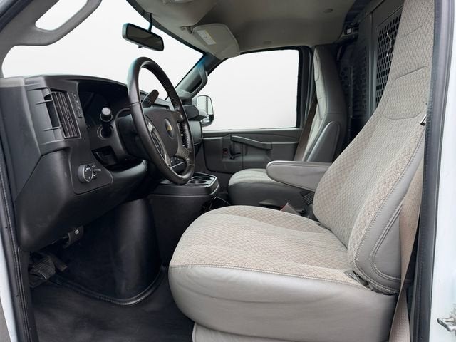 2019 Chevrolet Express Cargo 2500 MED PEWTER CUSTOM CLOTH