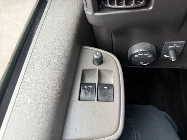 2024 Chevrolet Express Cargo 2500 WT