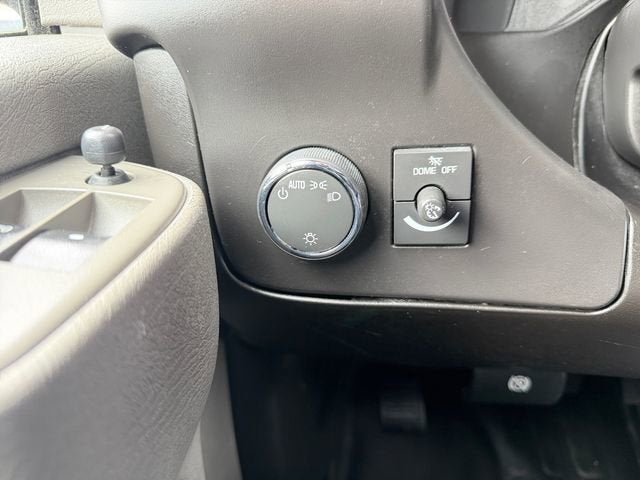 2024 Chevrolet Express Cargo 2500 WT