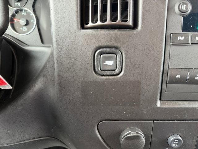 2024 Chevrolet Express Cargo 2500 WT