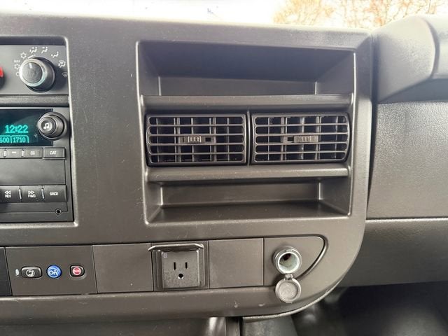 2023 Chevrolet Express Cargo 2500 WT