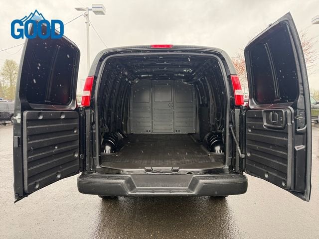 2023 Chevrolet Express Cargo 2500 WT