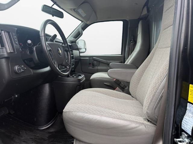 2023 Chevrolet Express Cargo 2500 WT